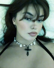 Load image into Gallery viewer, Morticia